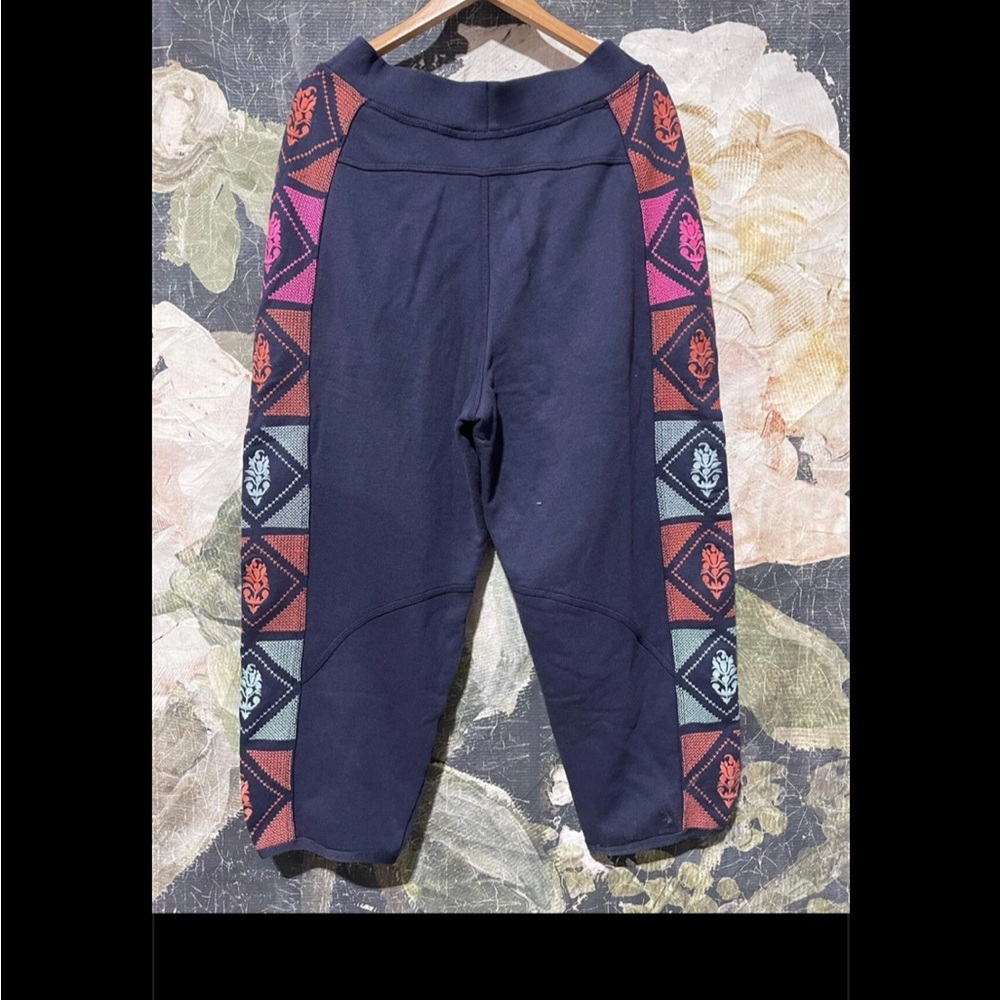 Free People Team Spirit Women’s Sweatpants Embroidered Size XS RARE